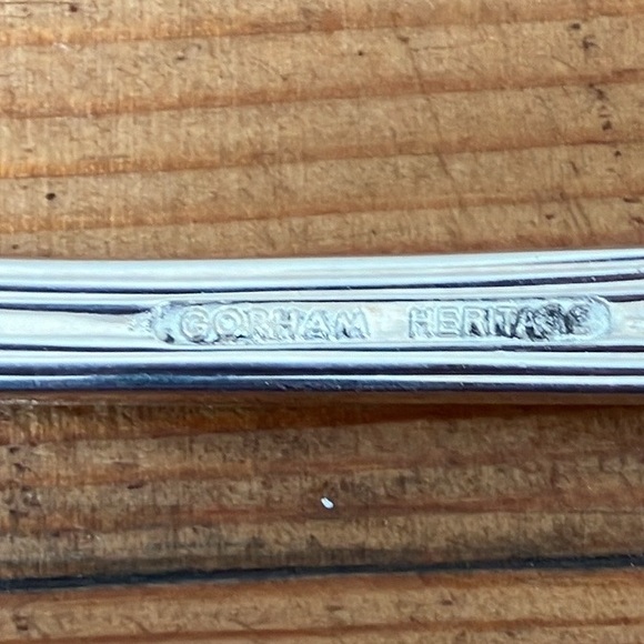 Silver-Plated Gorham Heritage Cake Pie Server - Picture 6 of 6